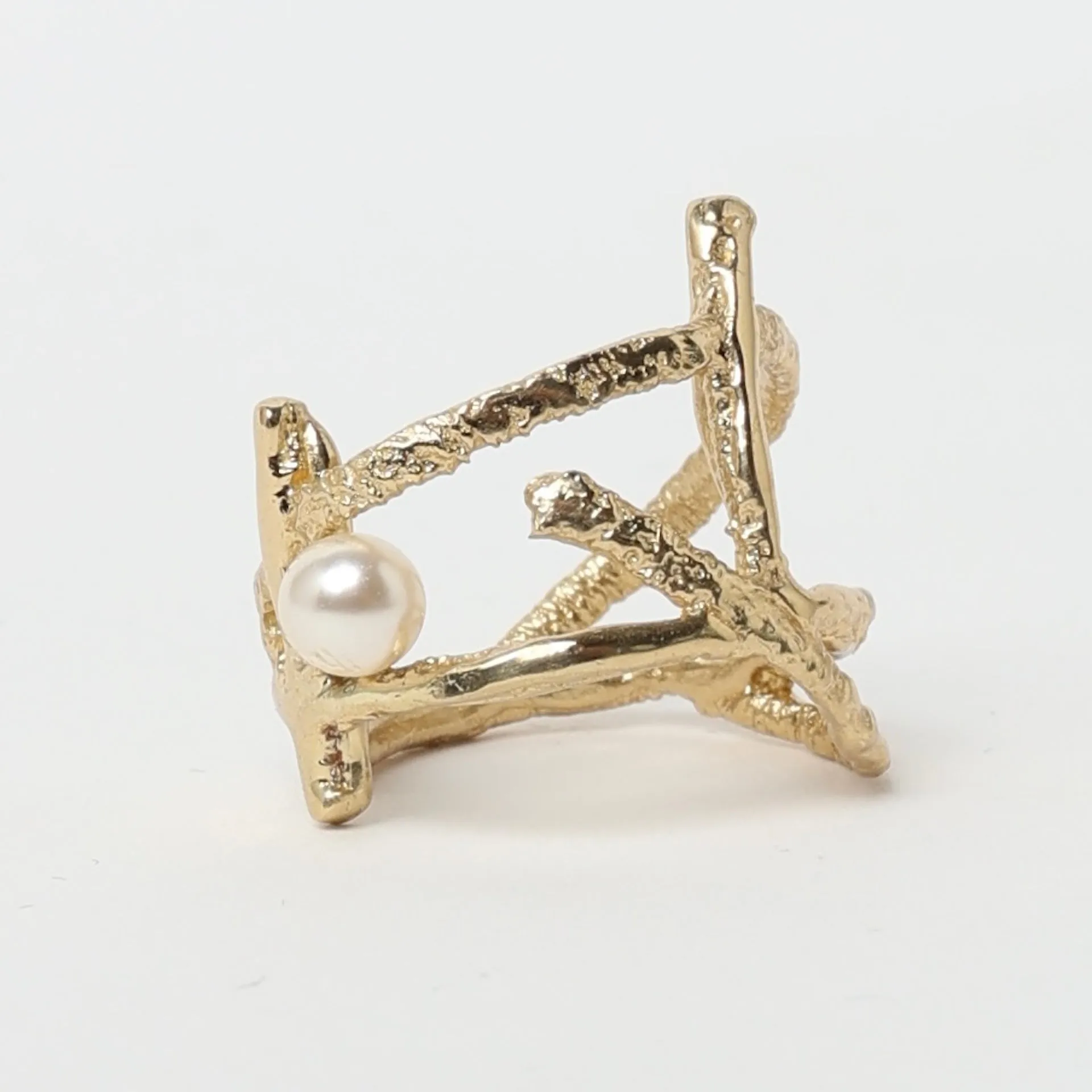 Connect Pearly Ring