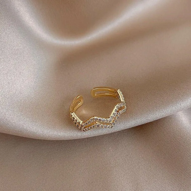 Double Waves Shape Crystal Golden Open Finger Rings Charm Jewelry XYS0151