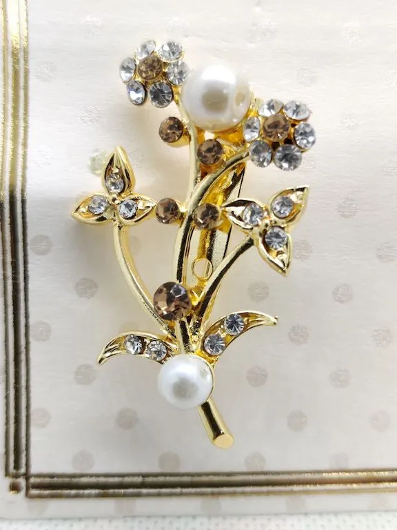 Golden Bouquet Design With Pearl Brooch
