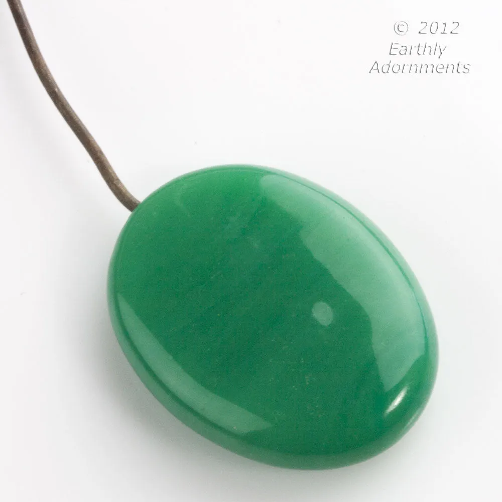 Jade Green Oval Glass Pendant on wire, 36x25x8mm. 1920s. B11-gr-2002