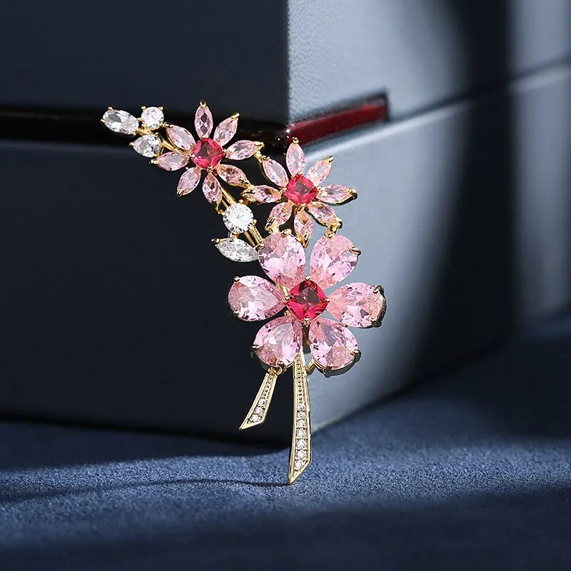 Luxury Copper Micro Inlaid Cubic Zirconia Color Flower Lady Brooch